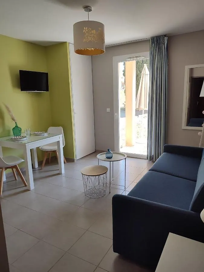 Apartment Studio Climatise Residence 3 Etoiles Les Oceanides Plage A 400M La Londe-les-Maures